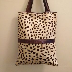 Jalda leather animal print shoulder bag.